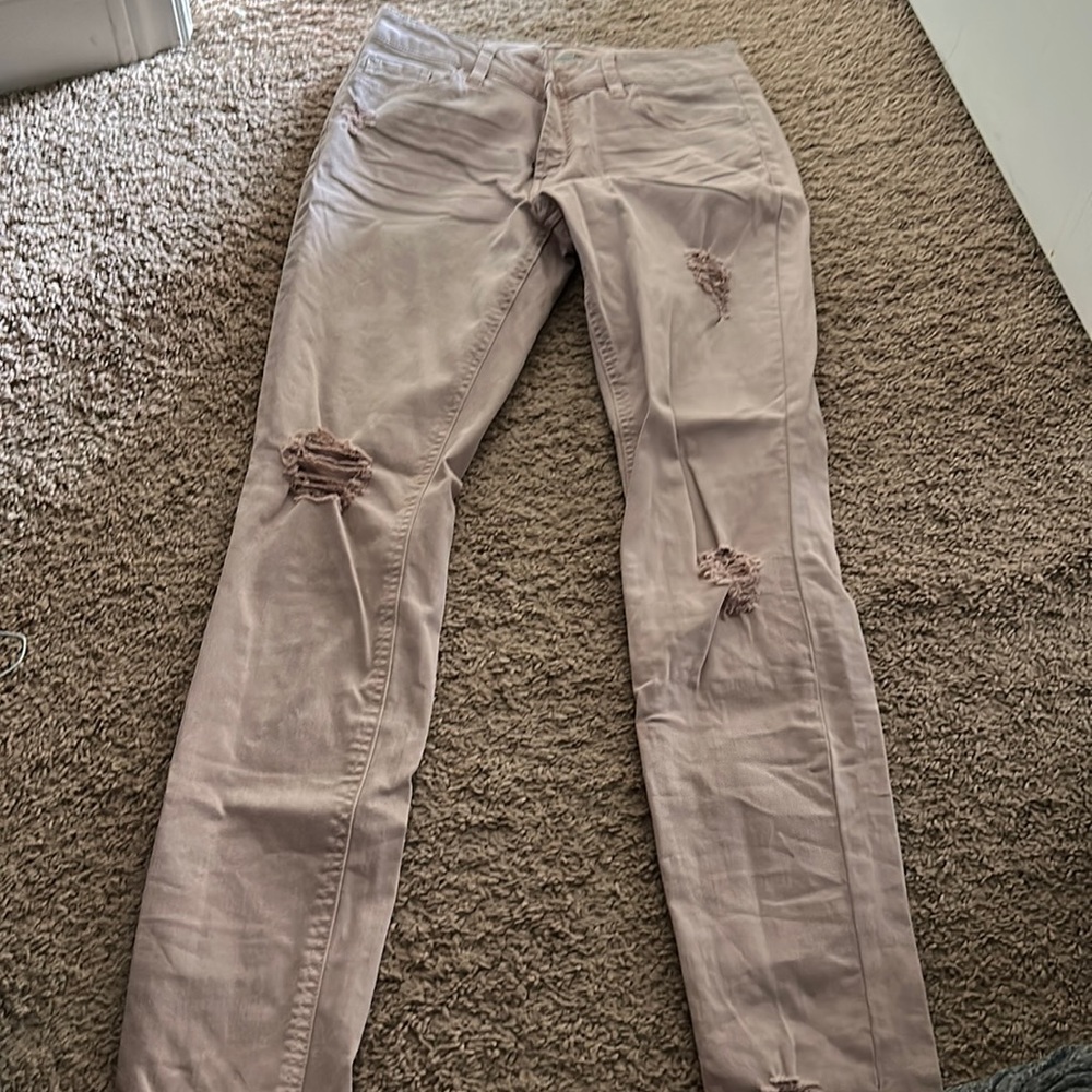 Skinny ripped jeans